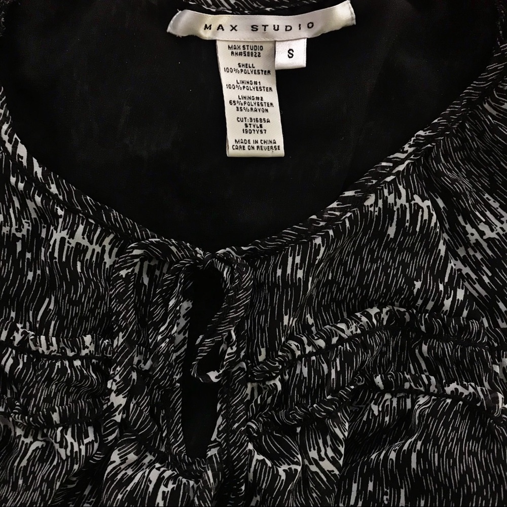 Super cute Max Studio Black White Dress - Picture 2 of 2